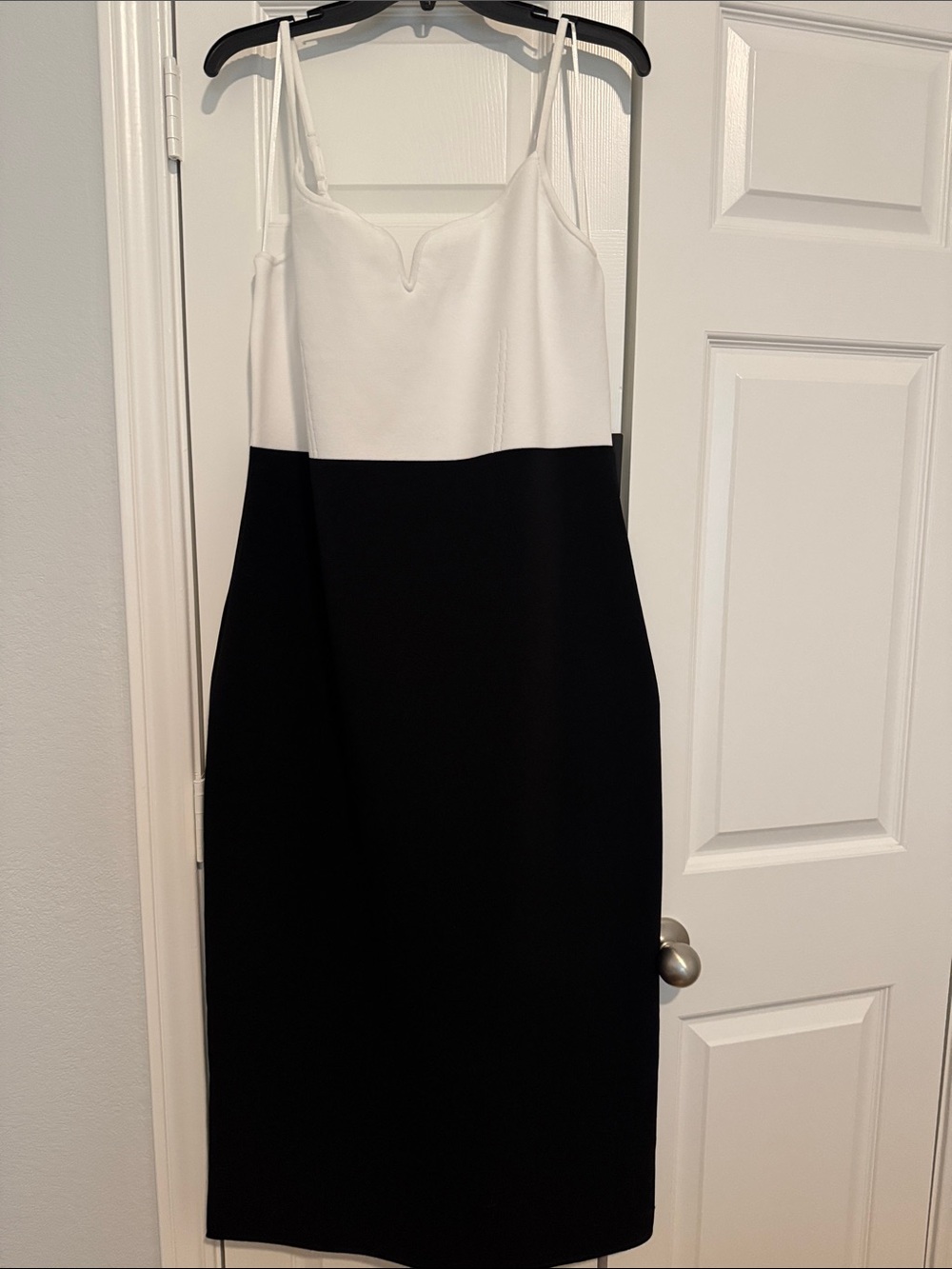 Express Black High-Waist Midi Pencil Skirt - Picture 3 of 4
